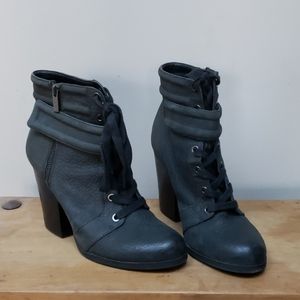 Reaction Kenneth Cole size 10 leather Booties